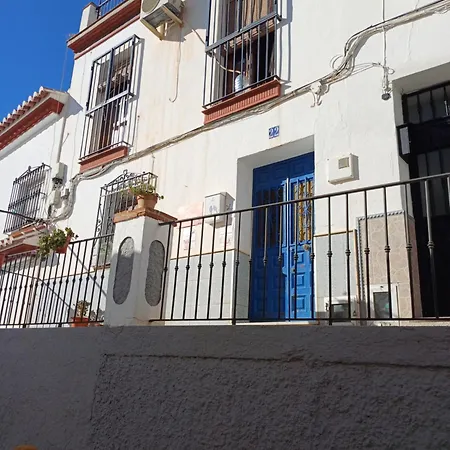 Ascent At Alora Homestay Malaga